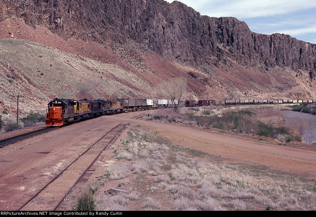 WP 3551 West at Palisade